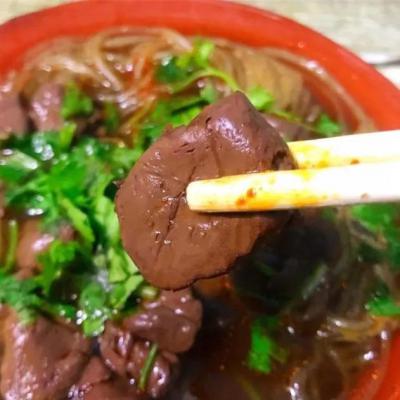 鴨血粉絲技術(shù)培訓(xùn)學(xué)校哪里好？湯料制作技巧